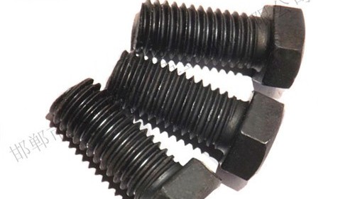 外六角螺絲斷裂一般都是松動而斷裂的。