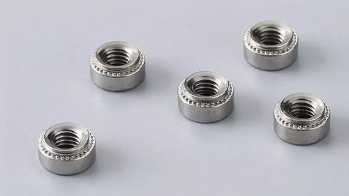 壓鉚螺母、拉鉚螺母、漲鉚螺母，傻傻分不清？